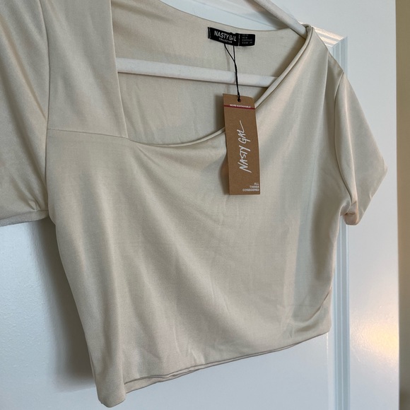 Nasty Gal Cropped Top Asymmetrical Neckline - Picture 2 of 4